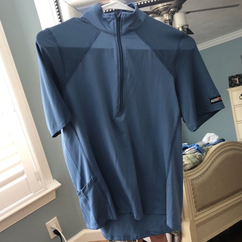 Riding shirt